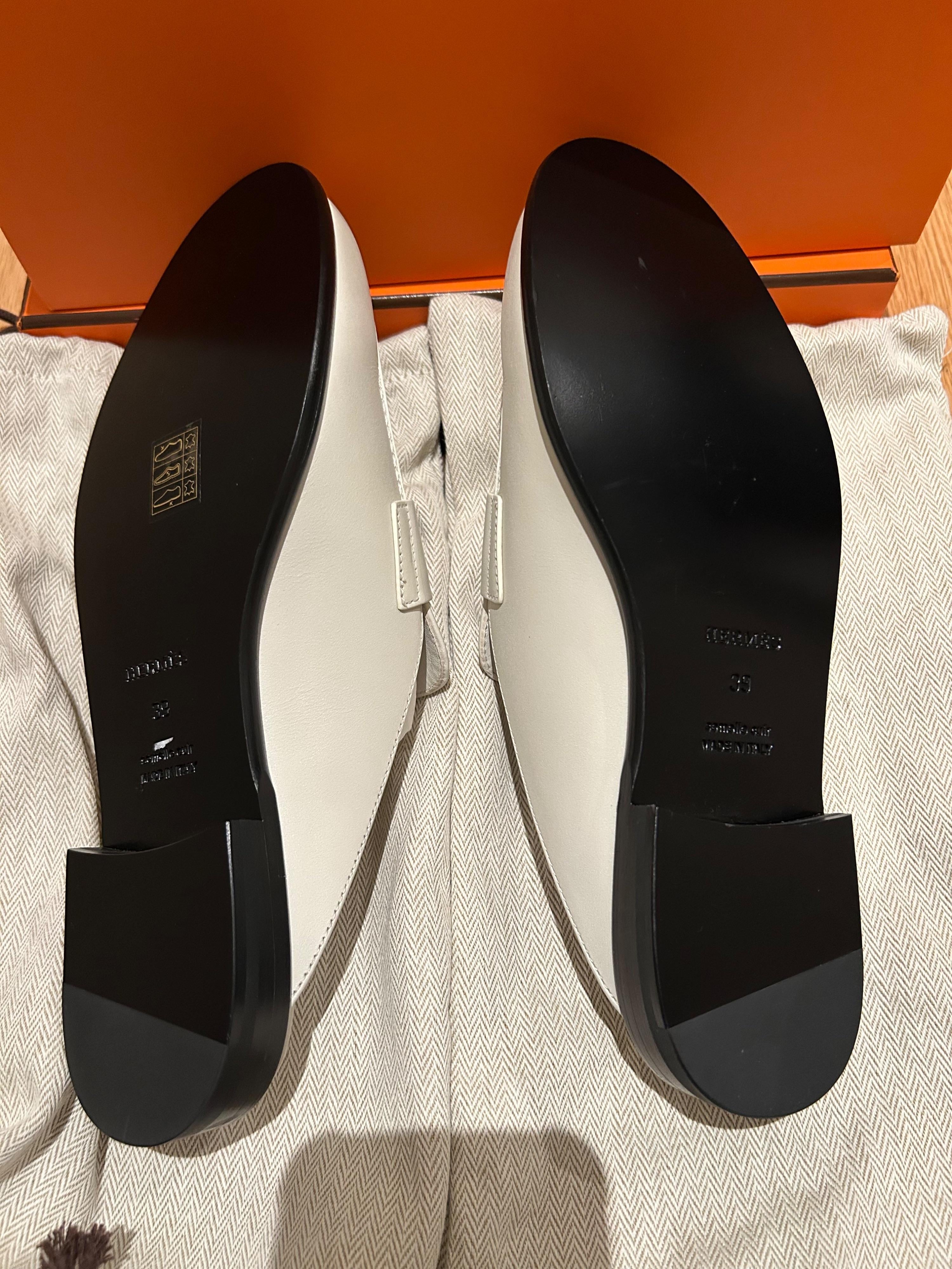 Hermes White Kelly Buckle Mules