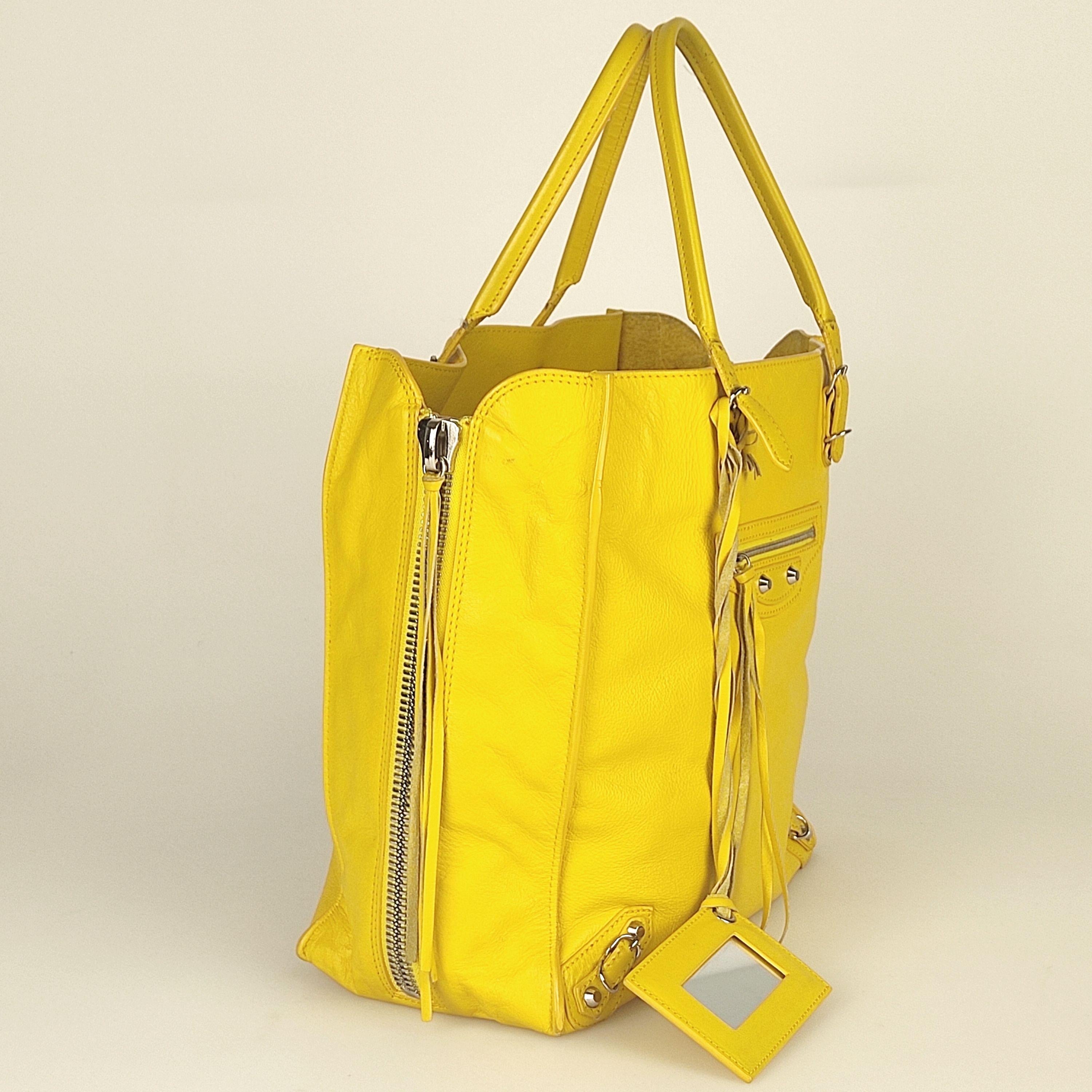 Yellow leather Papier tote bag