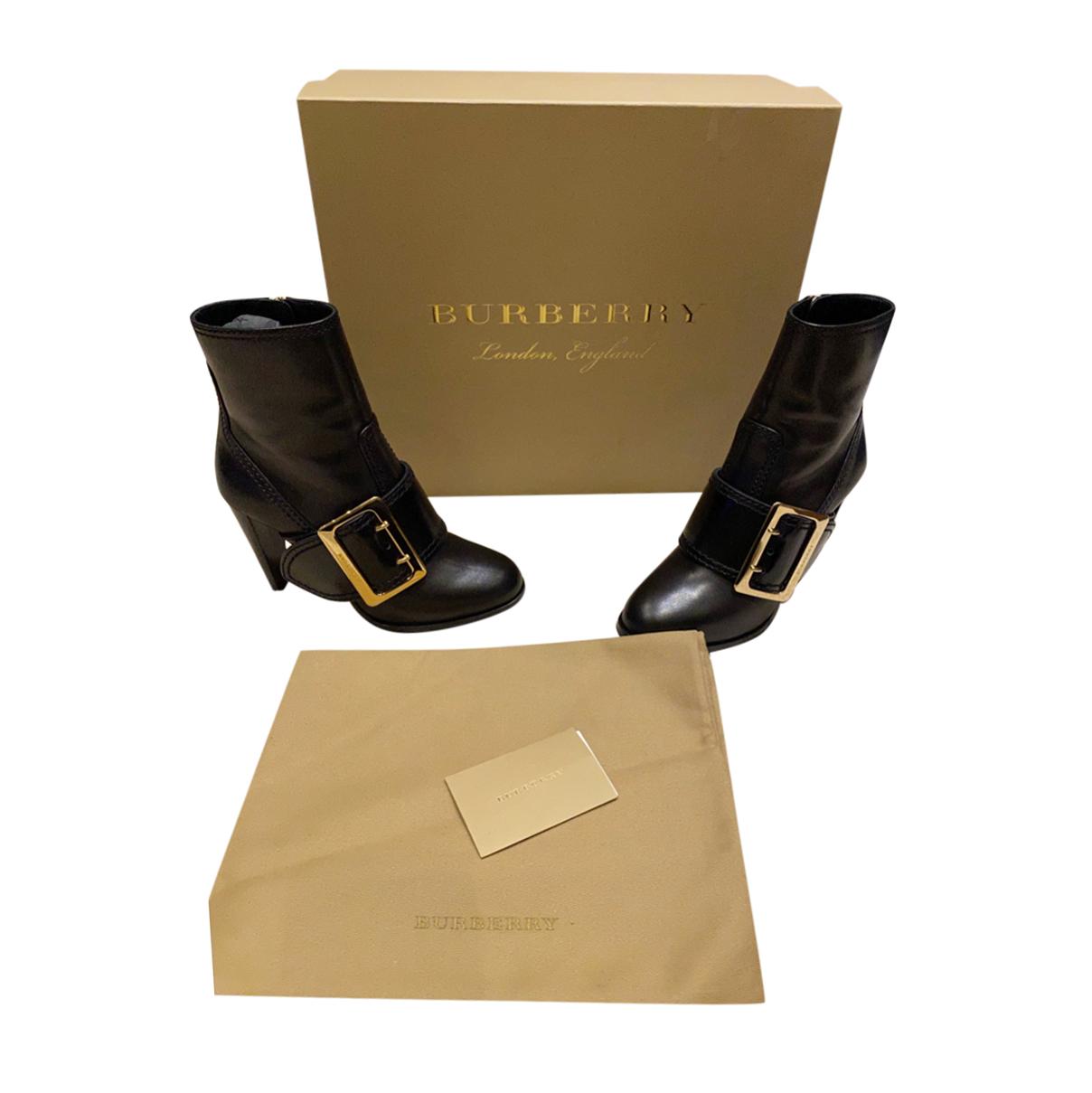 Burberry Portesham Buckle 110mm Pumps