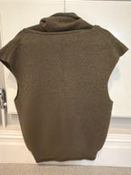 Chloe Brown Cashmere Sleeveless Rollneck