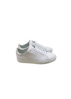white leather low top trainers