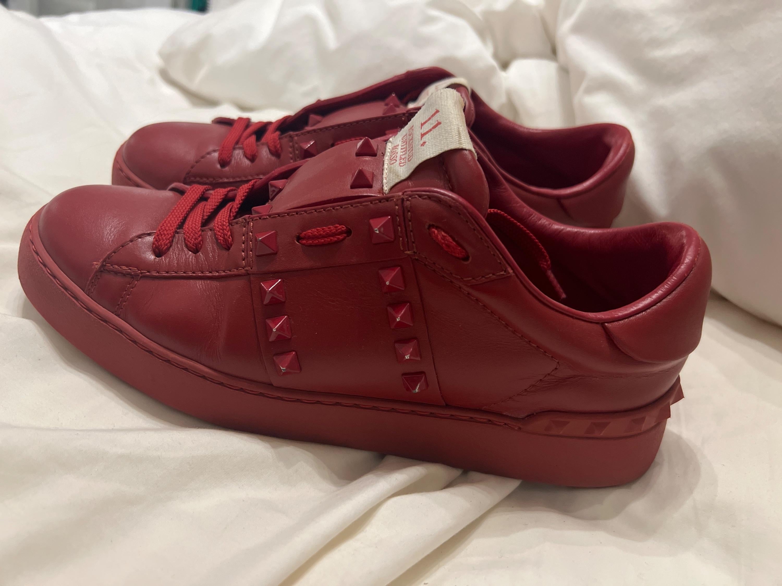 Red leather Rockstud 11 Untitled trainers