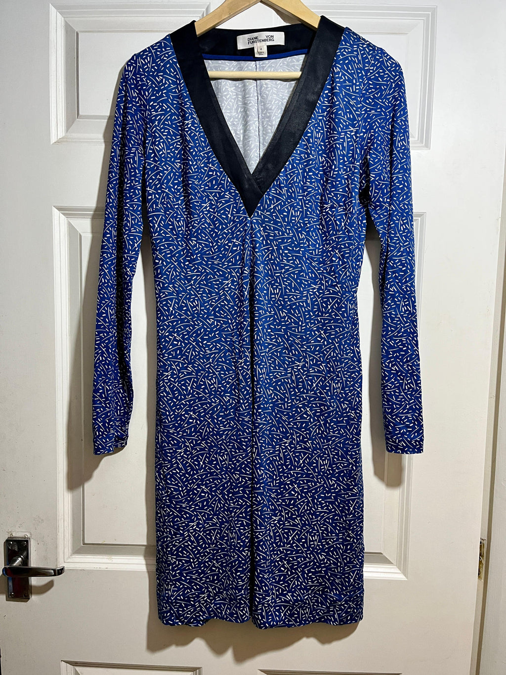 blue & white printed jersey dress