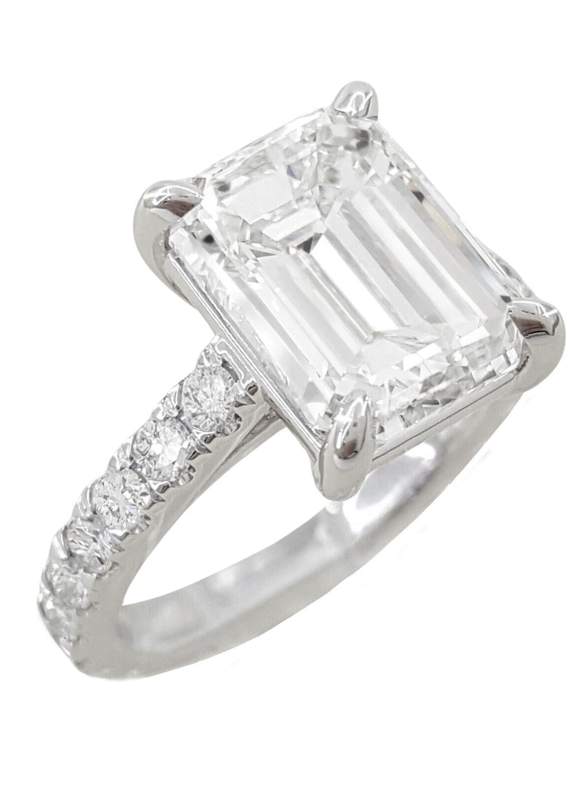 Verde 5ct IGI Certified Lab Grown Solitaire Emerald Cut Diamond Ring