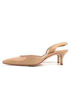 Manolo Blahnik Carolyne Slingback Pumps