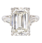 Verde 8ct IGI Certified Lab-grown Oval Cut VS2 Diamond Ring