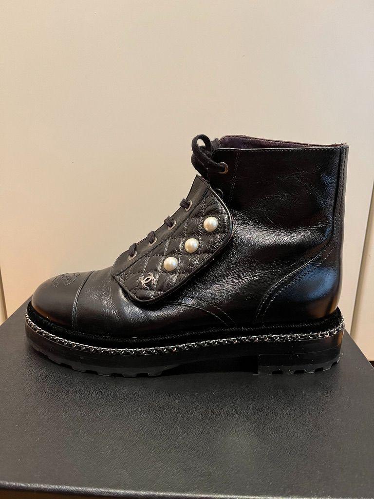 Black Glossy Leather Biker Boots