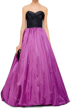 Oscar de la Renta gown dress