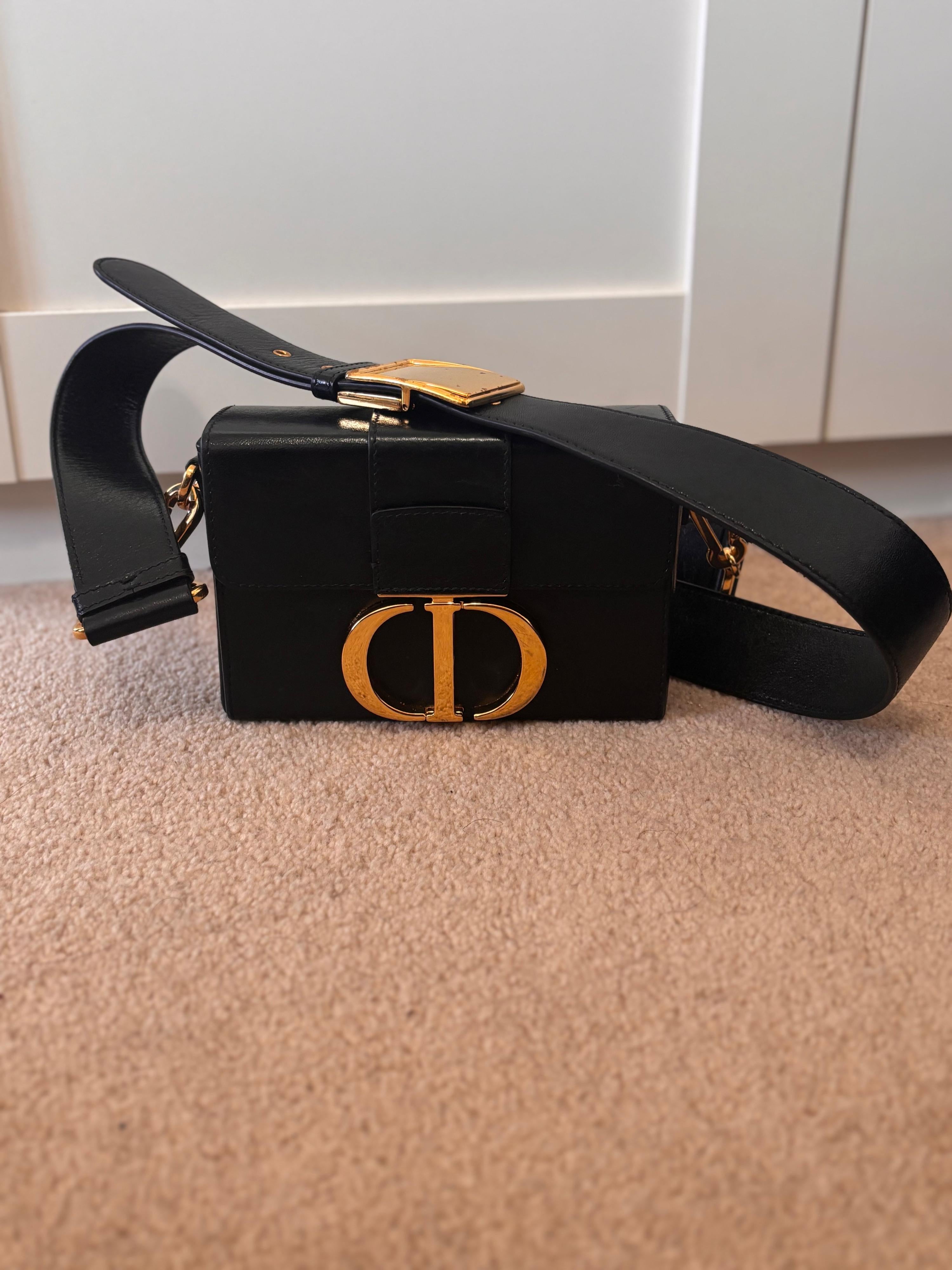 Small Black Leather Montaigne 30 Bag