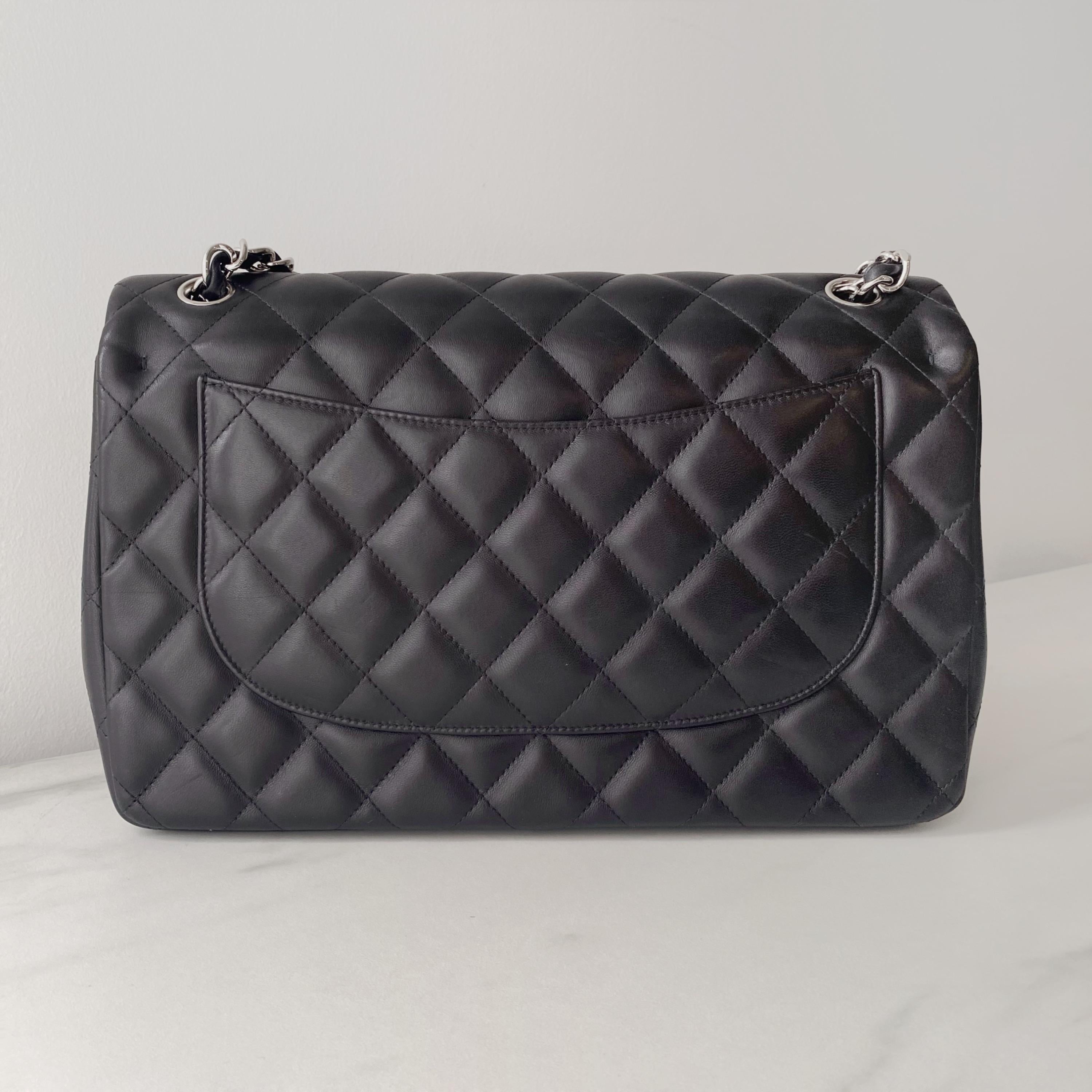 Quilted Lambskin Classic Jumbo Double Flap