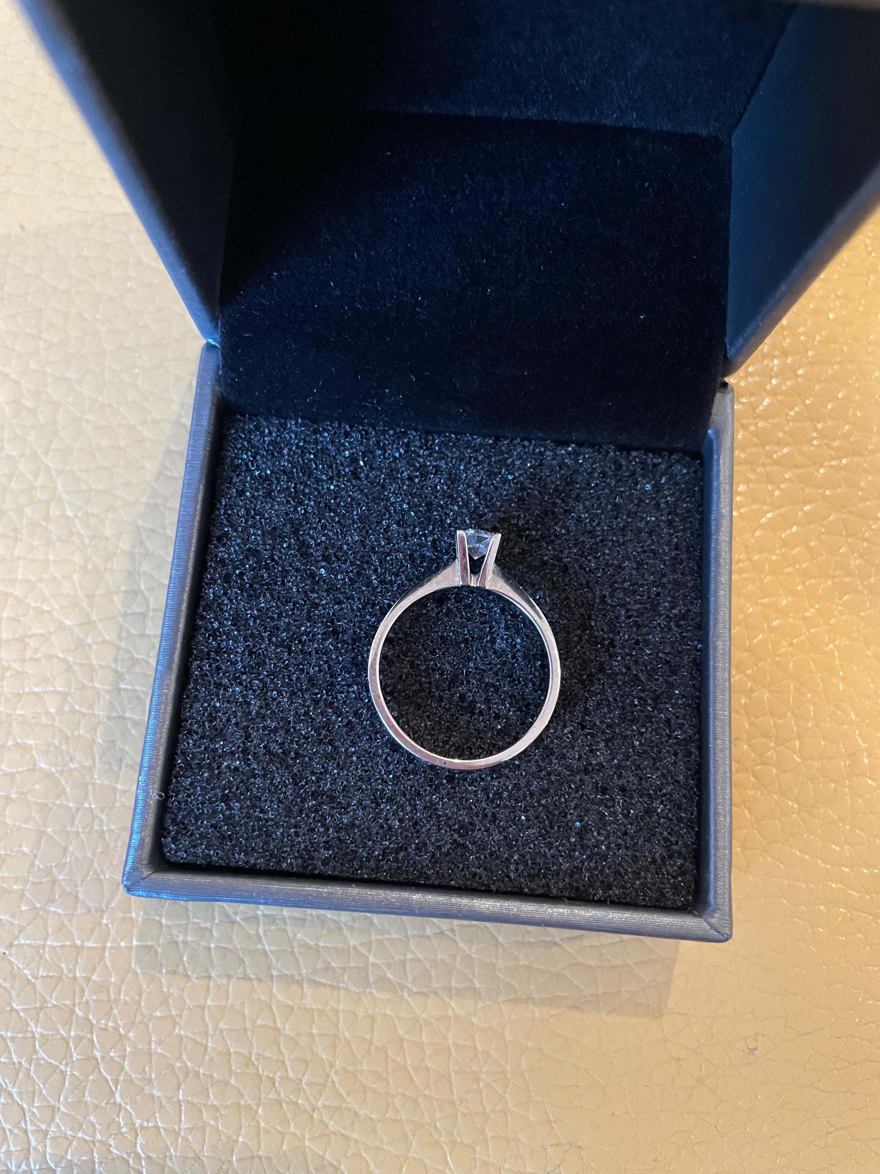 Bespoke18ct White Gold  0.4ct Natural Diamond Ring