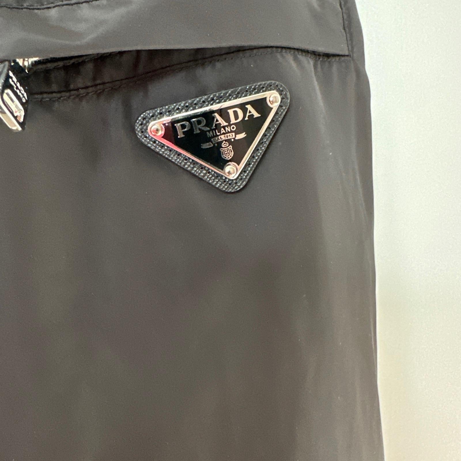Black Zip Front Drawstring Wind Jacket