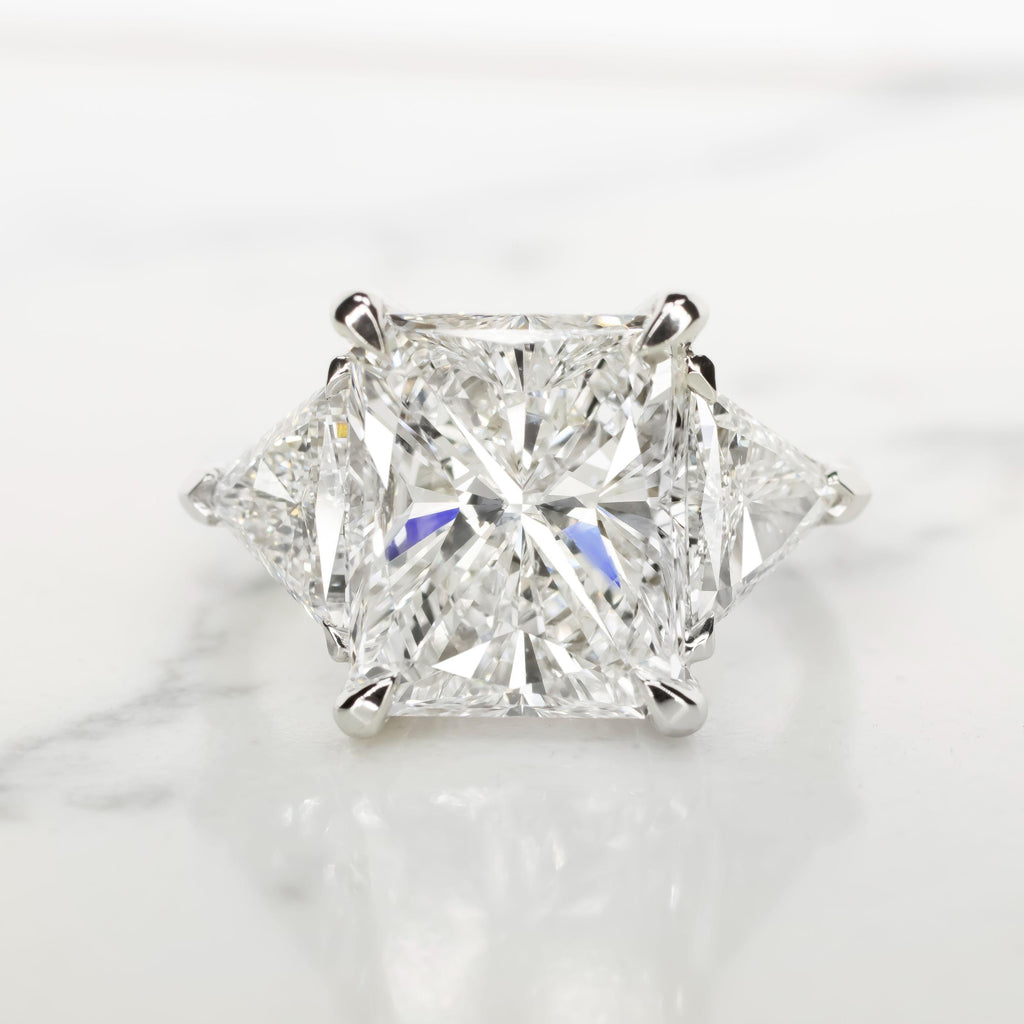 Verde 4ct IGI Lab-grown Radiant Cut G Colour Diamond Ring