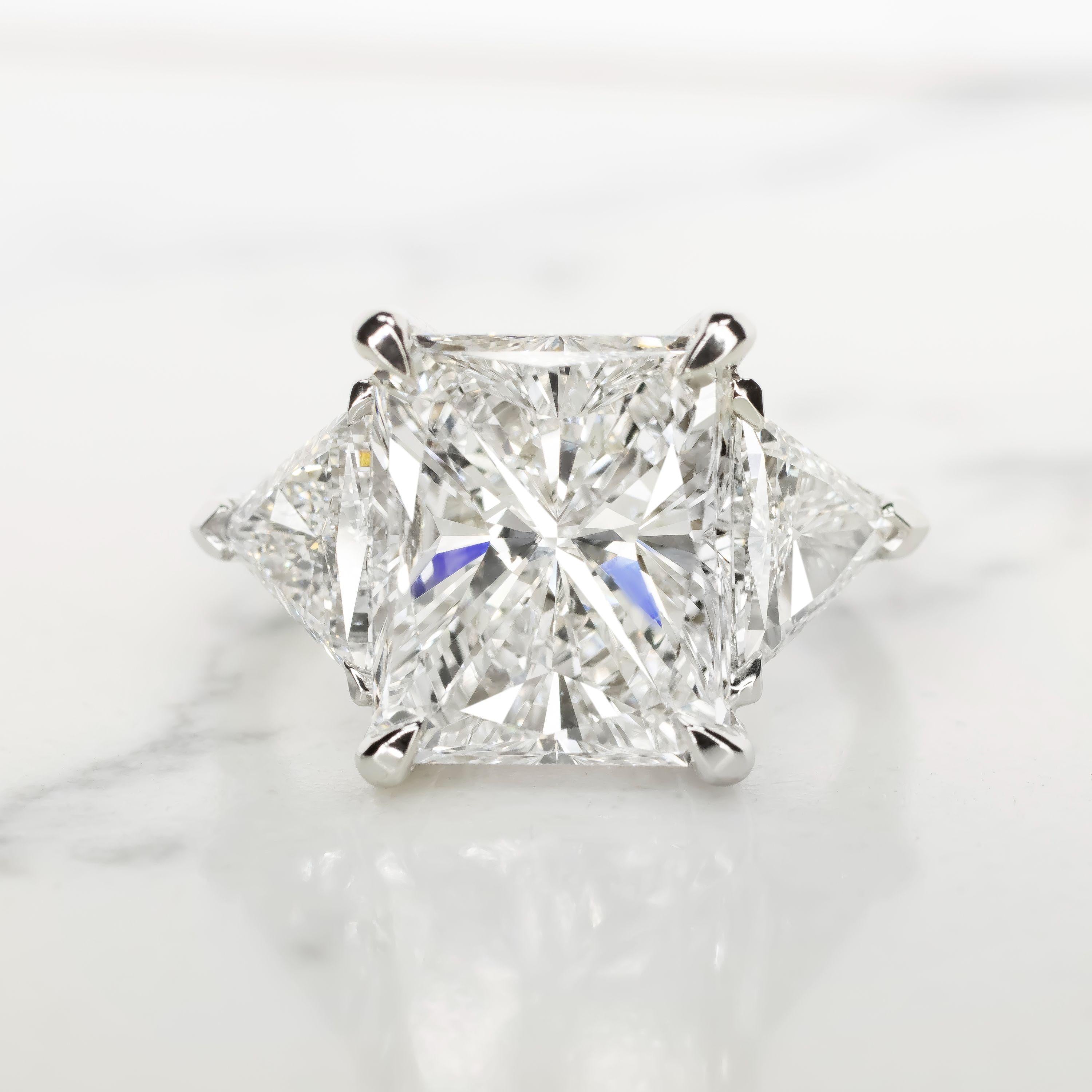 Verde 4ct IGI Lab-grown Radiant Cut G Colour Diamond Ring
