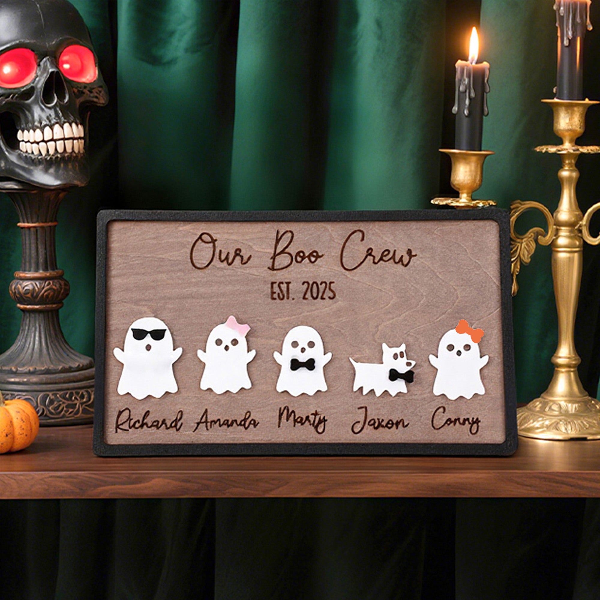 Personalizado Our Boo Crew Ghost Family Halloween Signo de madera con 2-7 Nombre grabado y Año Home Decor Regalo de Halloween para Amigos de la Familia
