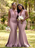 Trumpet/Mermaid V-Neck Sleeveless Sweep Train Bridesmaid Dresses
