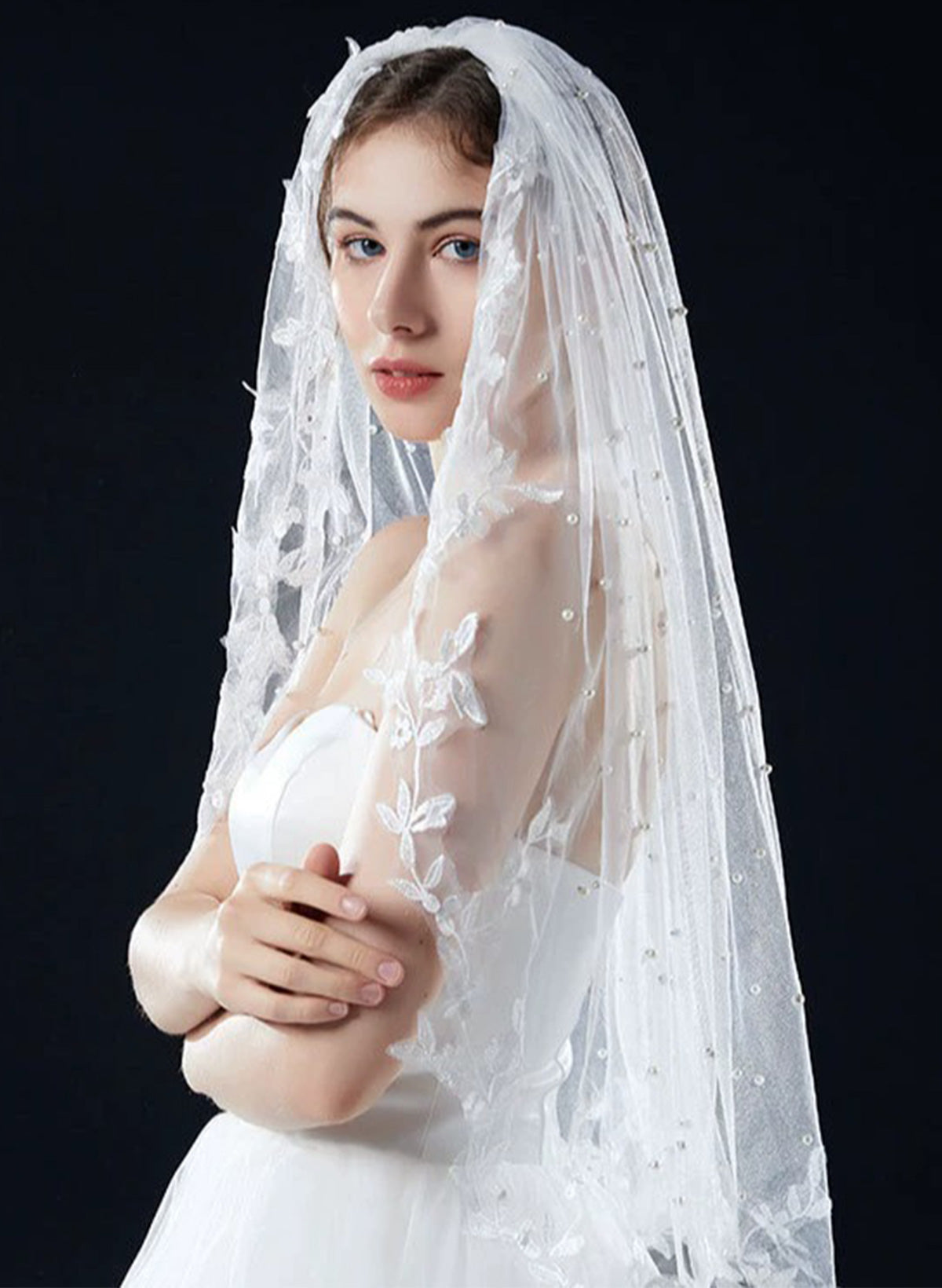 Lace Applique Edge Leaf Two-Tier Tulle Elbow Bridal Veils