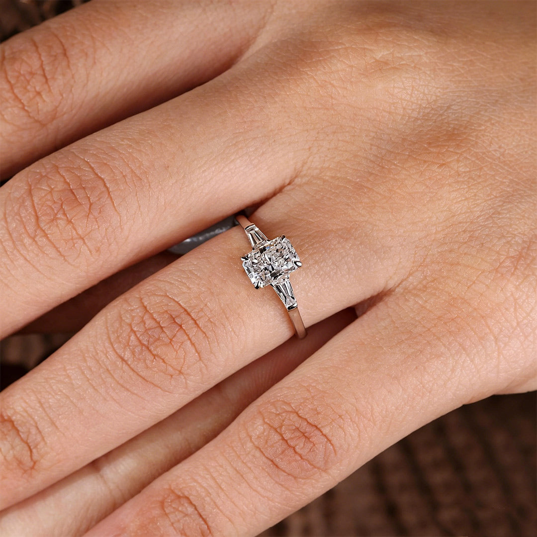 1.418CT 5*7mm Radiant Cut Moissanite Engagement Rings In Sterling Silver