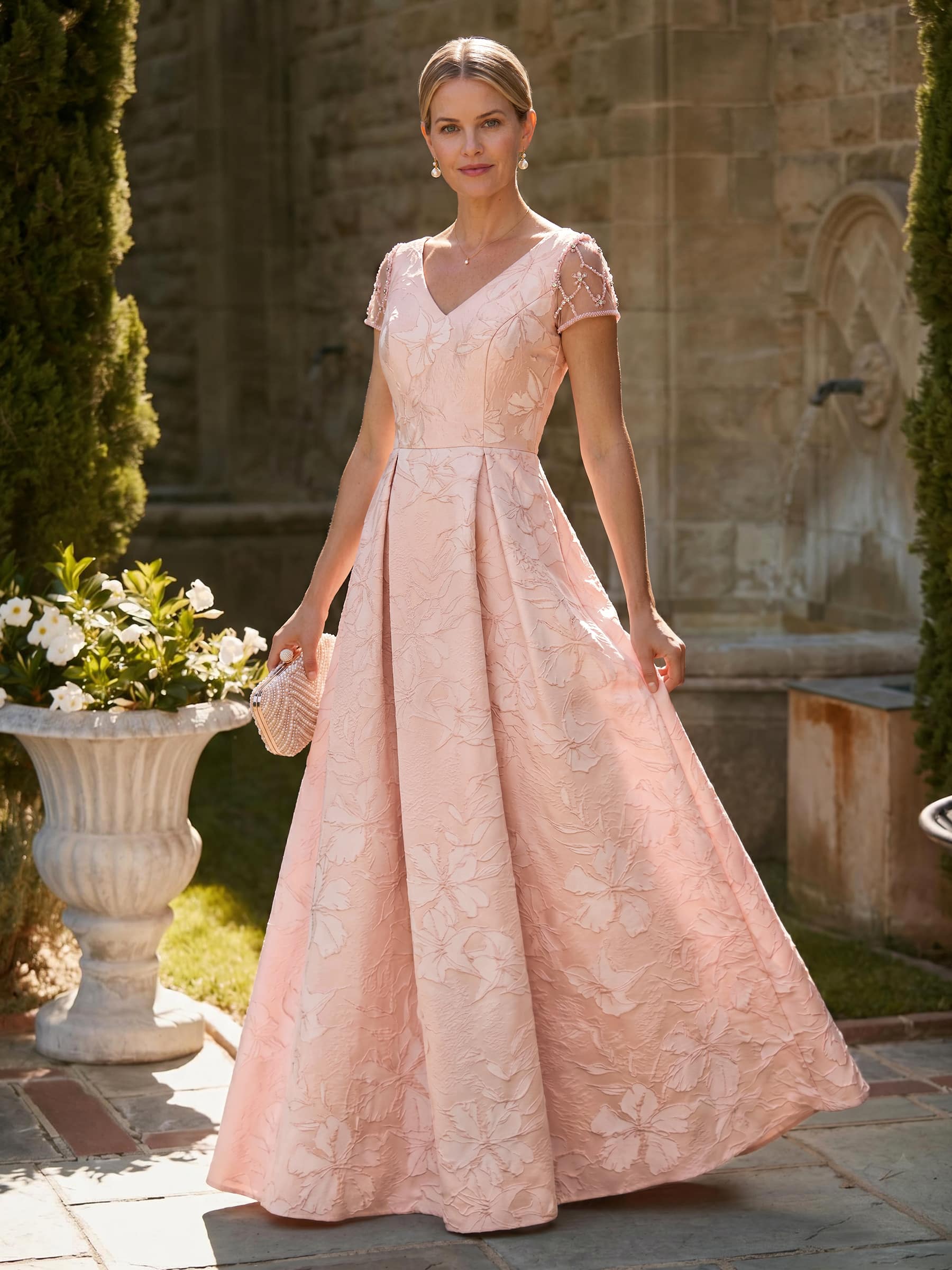 A-Line V-Neck Short Sleeves Floor-Length Jacquard Mother Of The Bride Dresses With Beading/Rhinestone