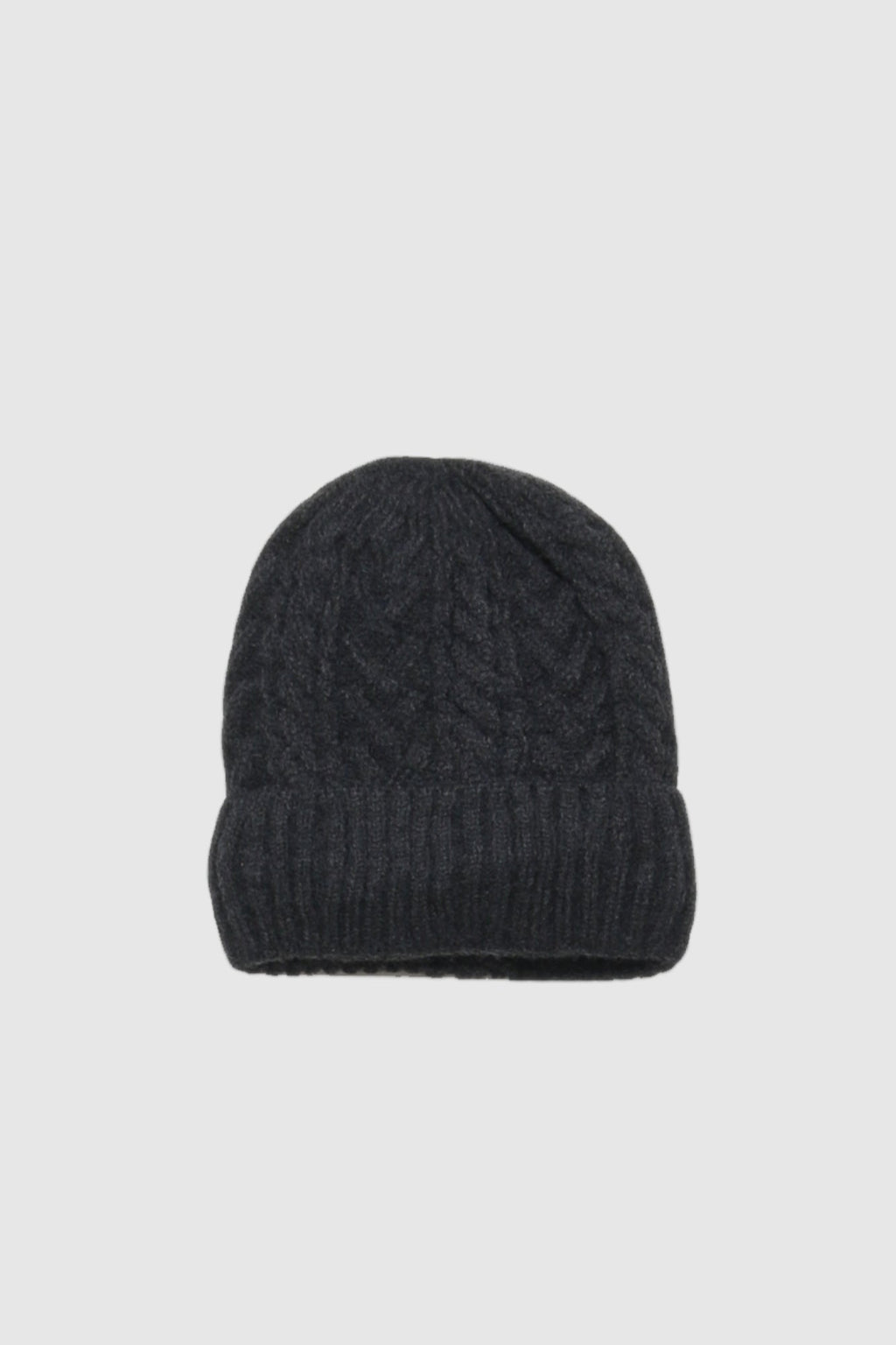 GORRO  TRENZADO