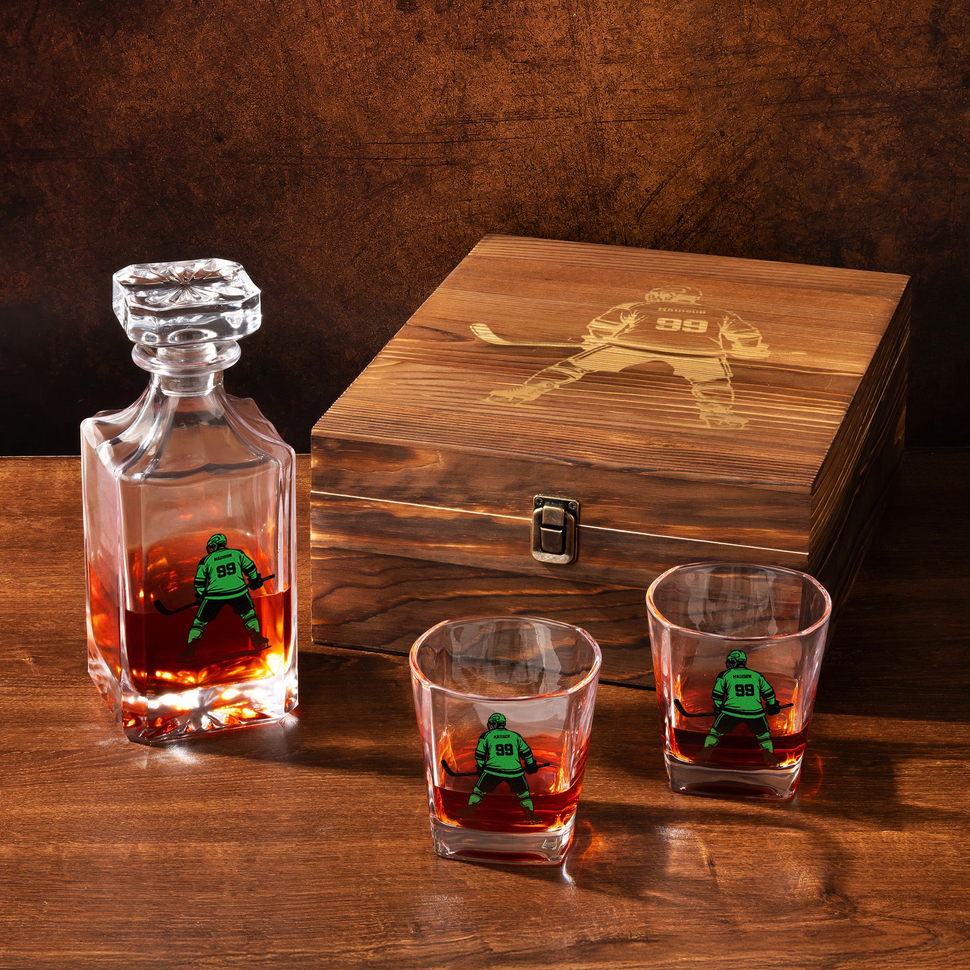 Hockey Hielo Personalizado Caricatura Decantador de Whisky Caja de Madera y 4 Copas con Nombre y Número Regalo de Cumpleaños para Hombres Jugadores de Hockey Hielo