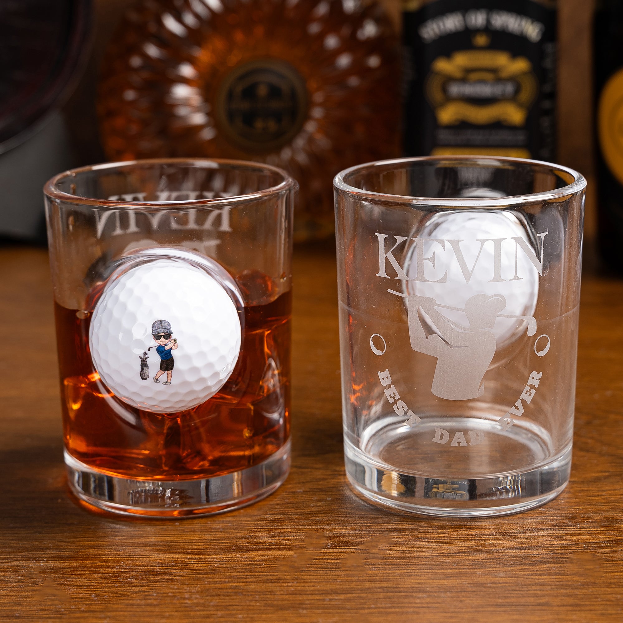 Vaso de Whisky y Cerveza con Nombre e Inicial Personalizado con Personaje de Dibujo animado Golf Incrustado para los amantes del Whisky y la Cerveza Jugadores de Golf