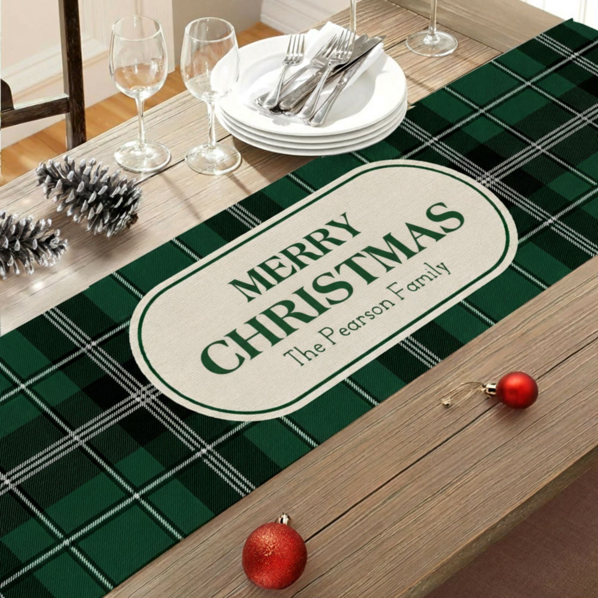 Personalizado Feliz Navidad Verde Rojo Plaid Camino de Mesa con Texto Decoración del Hogar Fiesta de Navidad Fiesta de inauguración de la casa Favores Regalo para la Familia Amigo