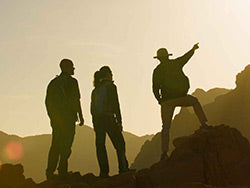 Valley of Fire Hiking Tour by Love Hikes