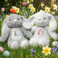 Huevo de Pascua Personalizado Conejito de Pascua Diseño de Iniciales Simpático Conejito de Peluche con Nombre Pascua Cumpleaños Regalo para Niños