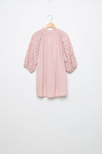 BLUSA  BORDADOS