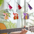 Llavero Acrílico Personalizado Guitarra Nacimiento Flor Mariposa con Nombre y Borla Bolsa Dije Navidad Cumpleaños Regalo para Amantes de la Música Guitarristas