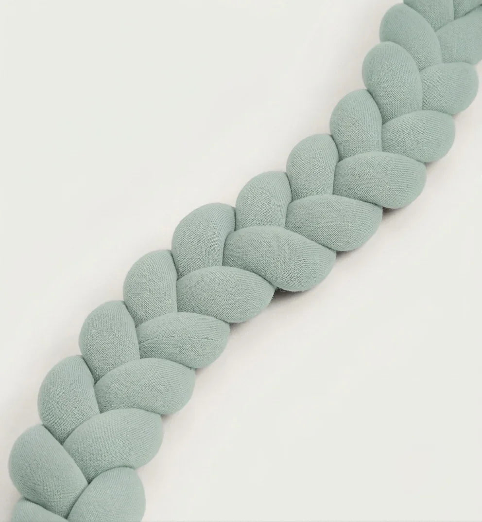 Trenza Protector de Cuna 210cm MENTA