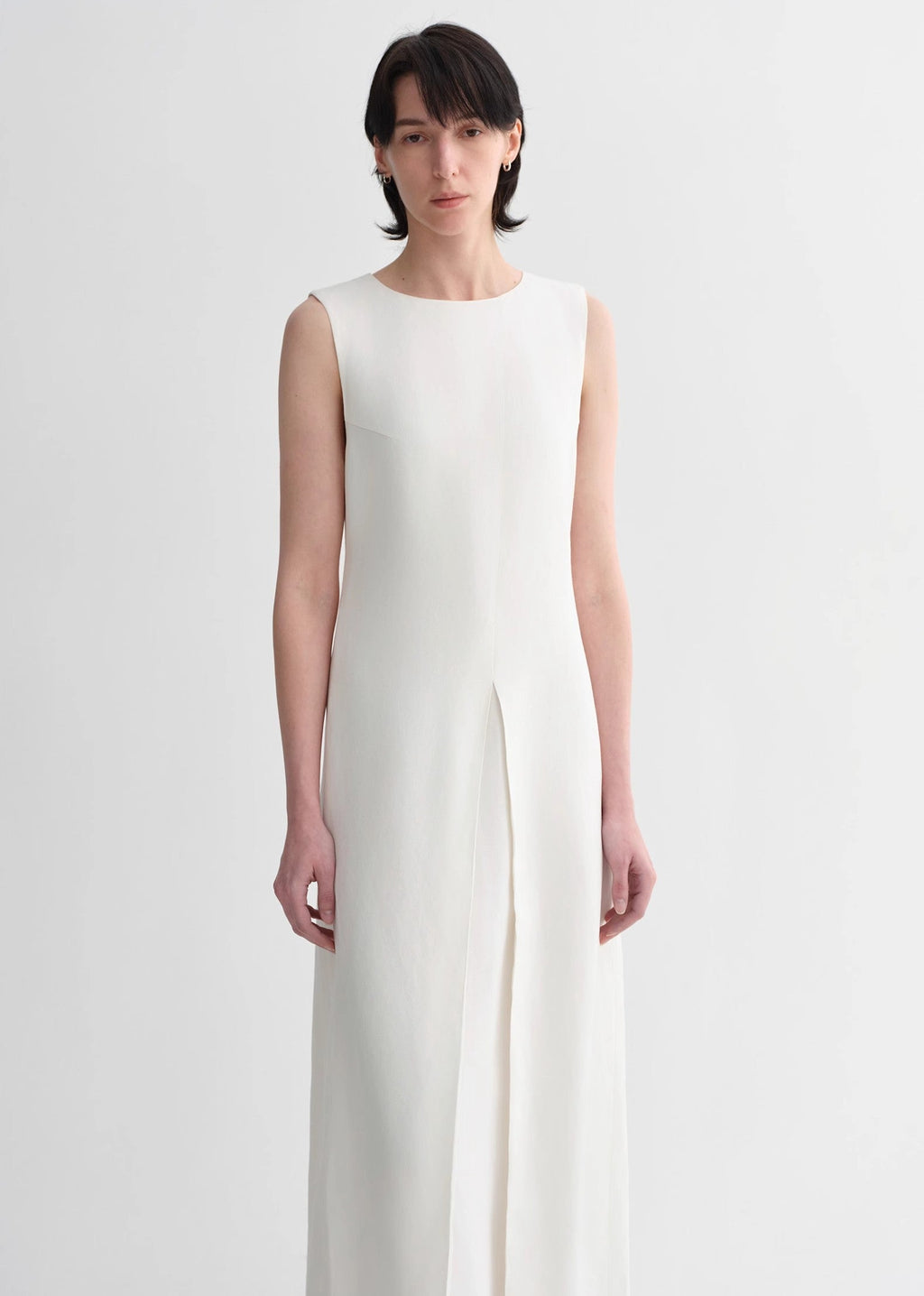 Mulberry silk sleeveless round neck oblique pleated A-line white dress