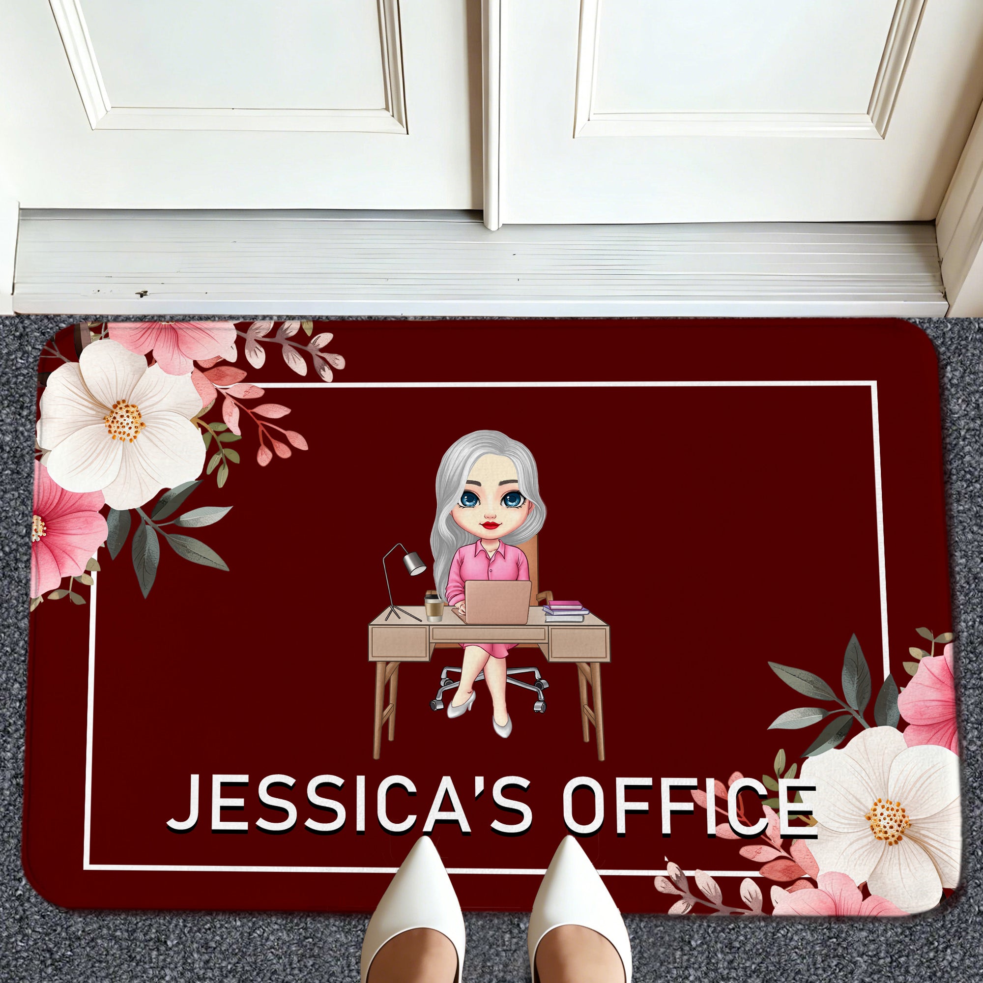 Felpudo antideslizante personalizado con nombre y borde de flores de dibujos animados de personajes de negocios Regalo de cumpleaños para oficinistas