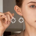 Personalizado Nombre de la Familia Pendientes Dainty Joyería Cumpleaños Aniversario de regalo para las mujeres