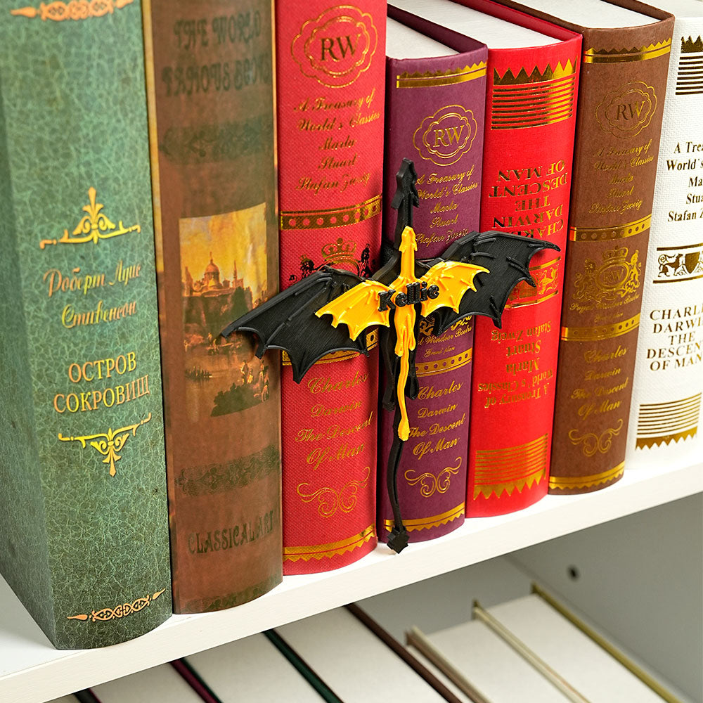 Personalizado Negro Oro Doble Dragón Libro Insertar Marcapáginas con Nombre Estantería Decoración Regalo de cumpleaños para Bookworm amantes de los libros