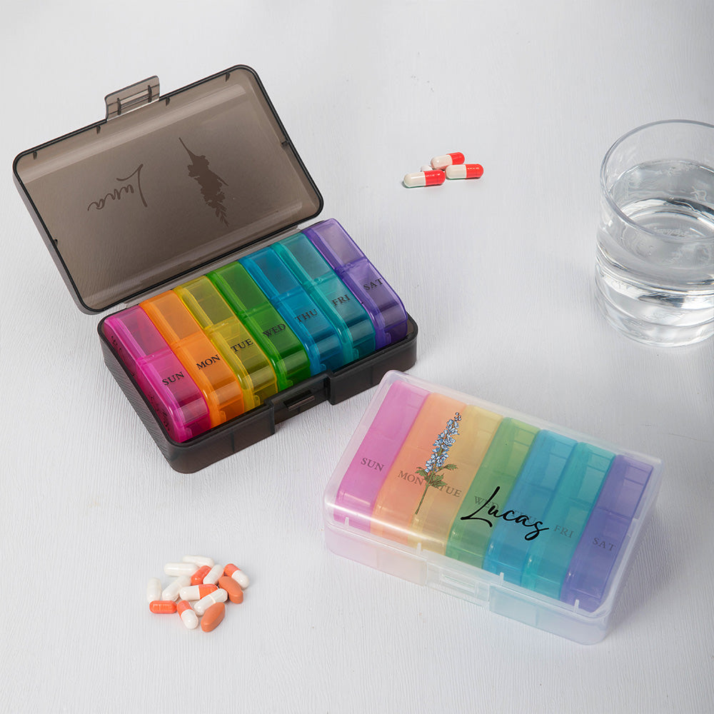 Organizador Semanal de Pastillas con Nombre Personalizado Flor de Nacimiento Color Arco Iris Accesorio de Viaje Regalo Medicación Diaria para Amigos de la Familia
