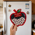 Llavero Imán Manzana Personalizado con 1-35 Corazones Nombres de Alumnos Vuelta al Cole Regalo de Fin de Año para Profesores