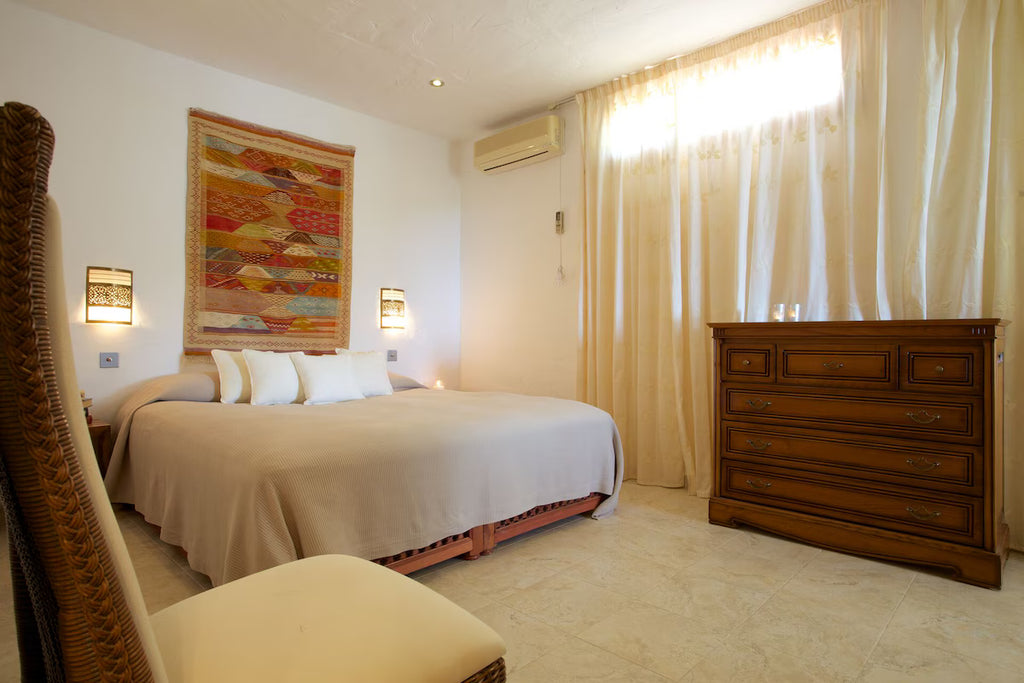 Luxurious Ibiza Villa with Cala Salada’s Magical Sunsets in San Antonio