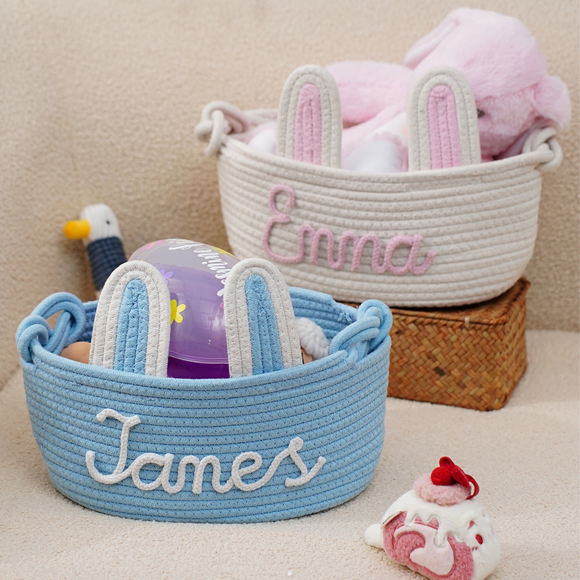 Personalizado lindo conejito orejas 100% algodón tejida cesta de almacenamiento con el nombre de vacaciones de cumpleaños Baby Shower regalo para bebé niño