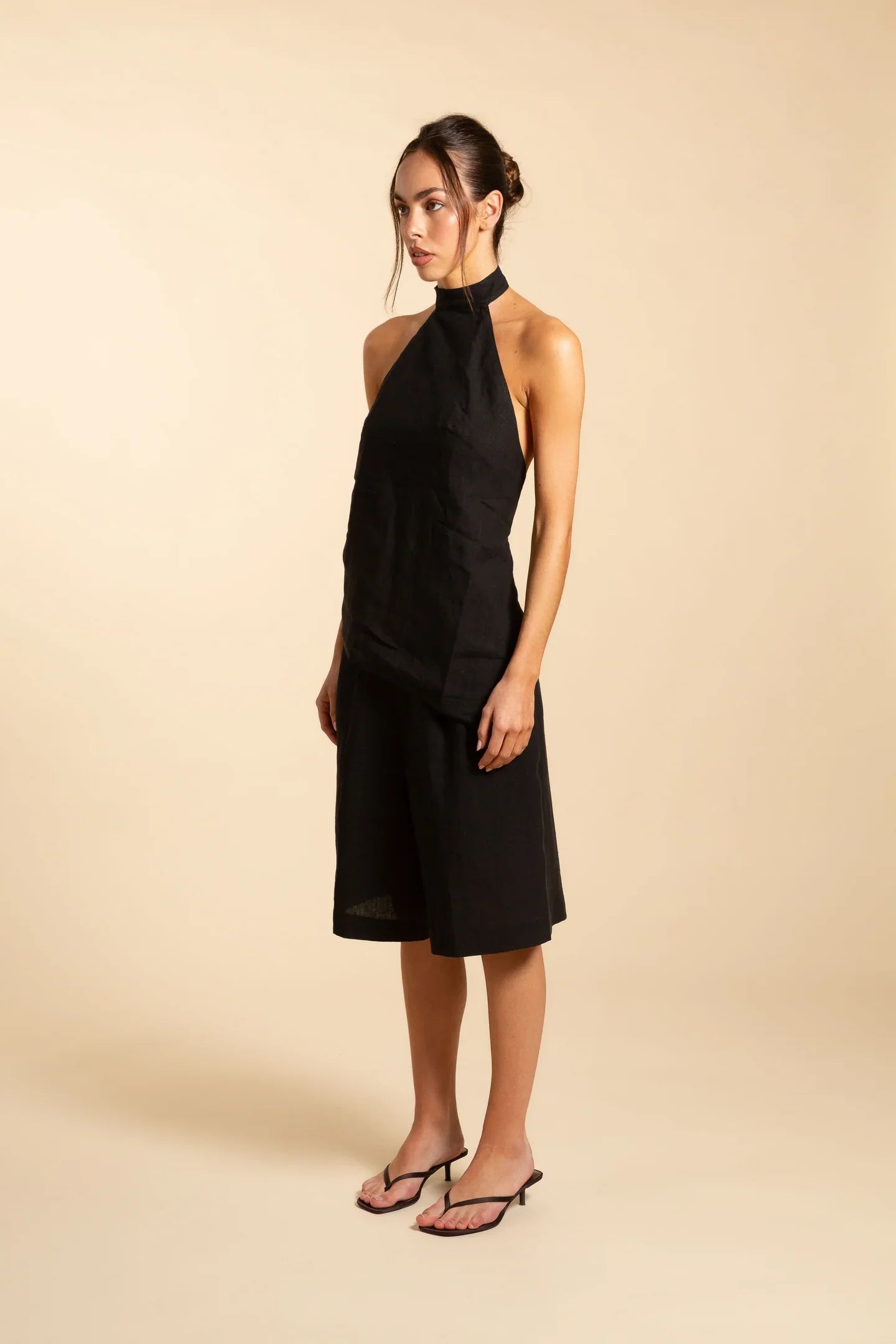 TOP HALTER | NEGRO