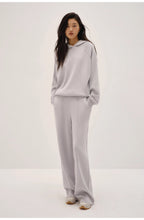 Winter Morning Sunshine French Lazy Style Wool Blend Design Loose Slimming Knit Casual Pants for Women