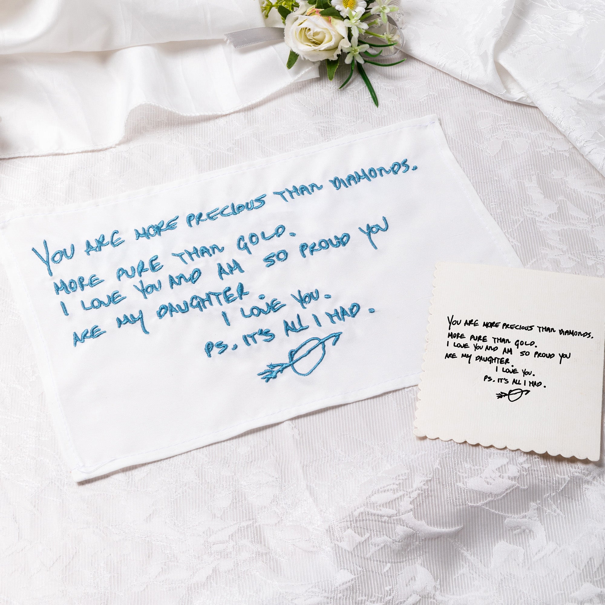 Etiqueta Bordada Personalizada Algo Azul para Vestido de Novia con Mensaje de Bendición Regalo de Boda para Novia Hija