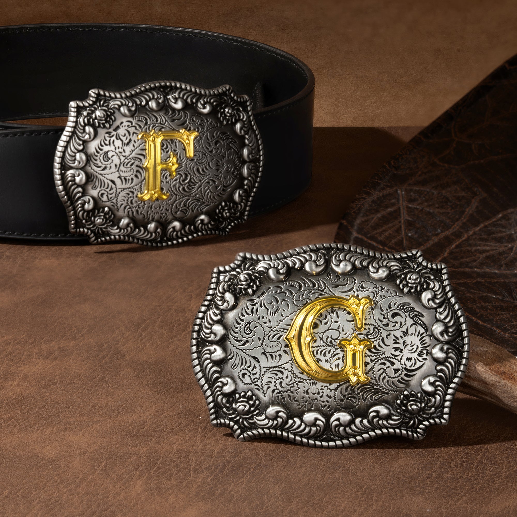 Hebilla de Cinturón Personalizada con Letra de Cowboy Vintage Regalo de Cumpleaños Aniversario para Amante del Oeste Vaquero Vaquera