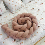 Trenza protectora cuna rosa 180cm para mayor seguridad y estilo