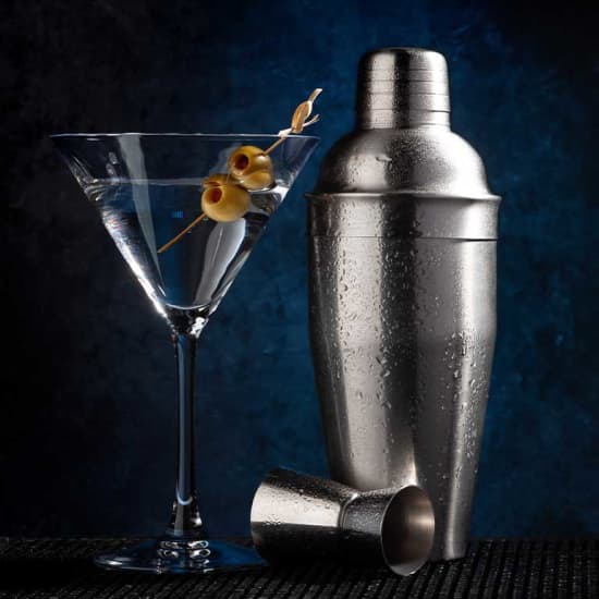 Spy for a Day: A James Bond Immersive Tour & Dining Experience - Shooting