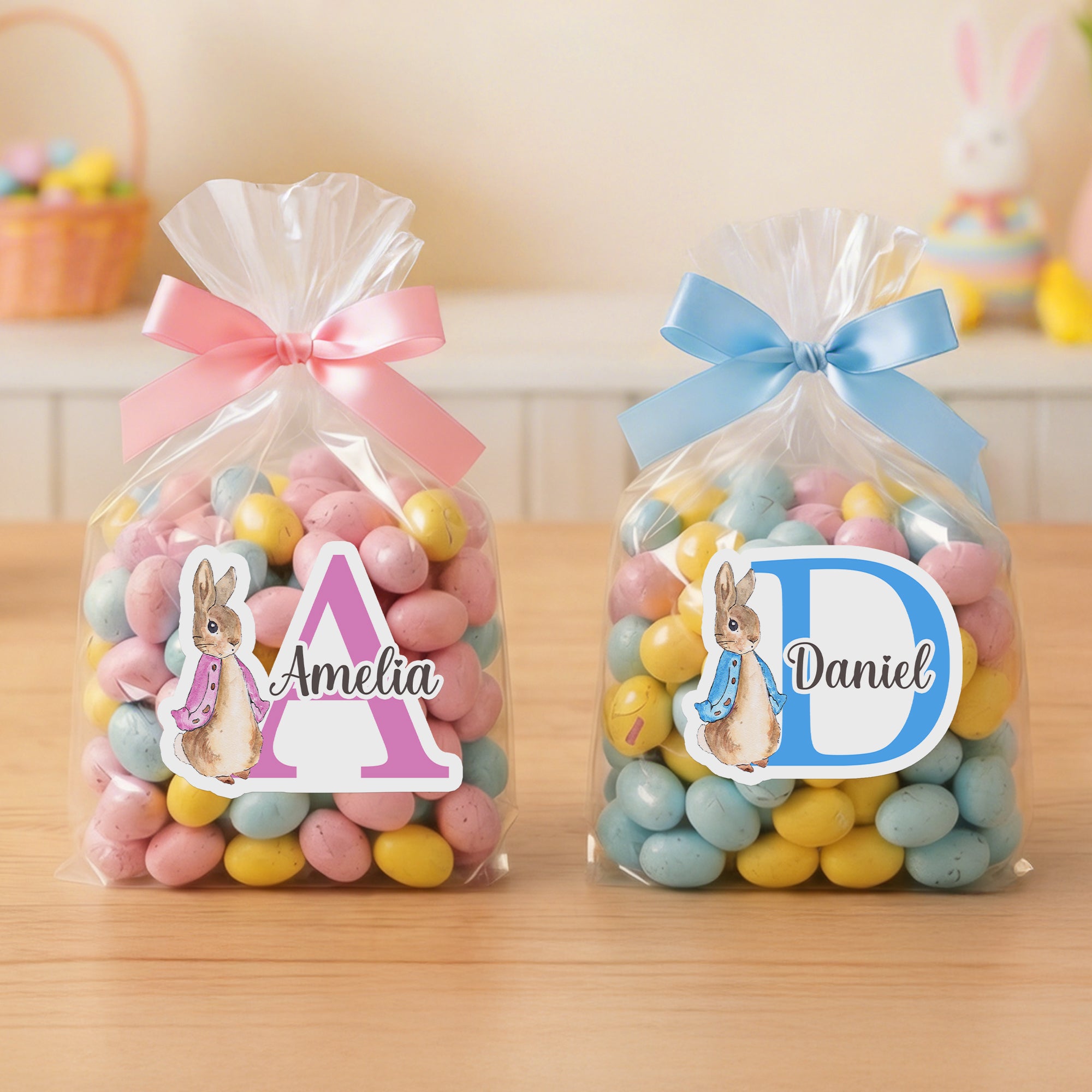 Personalizado lindo Peter Rabbit pegatina impermeable inicial con el nombre de regalo de Pascua decoración de la fiesta para los niños