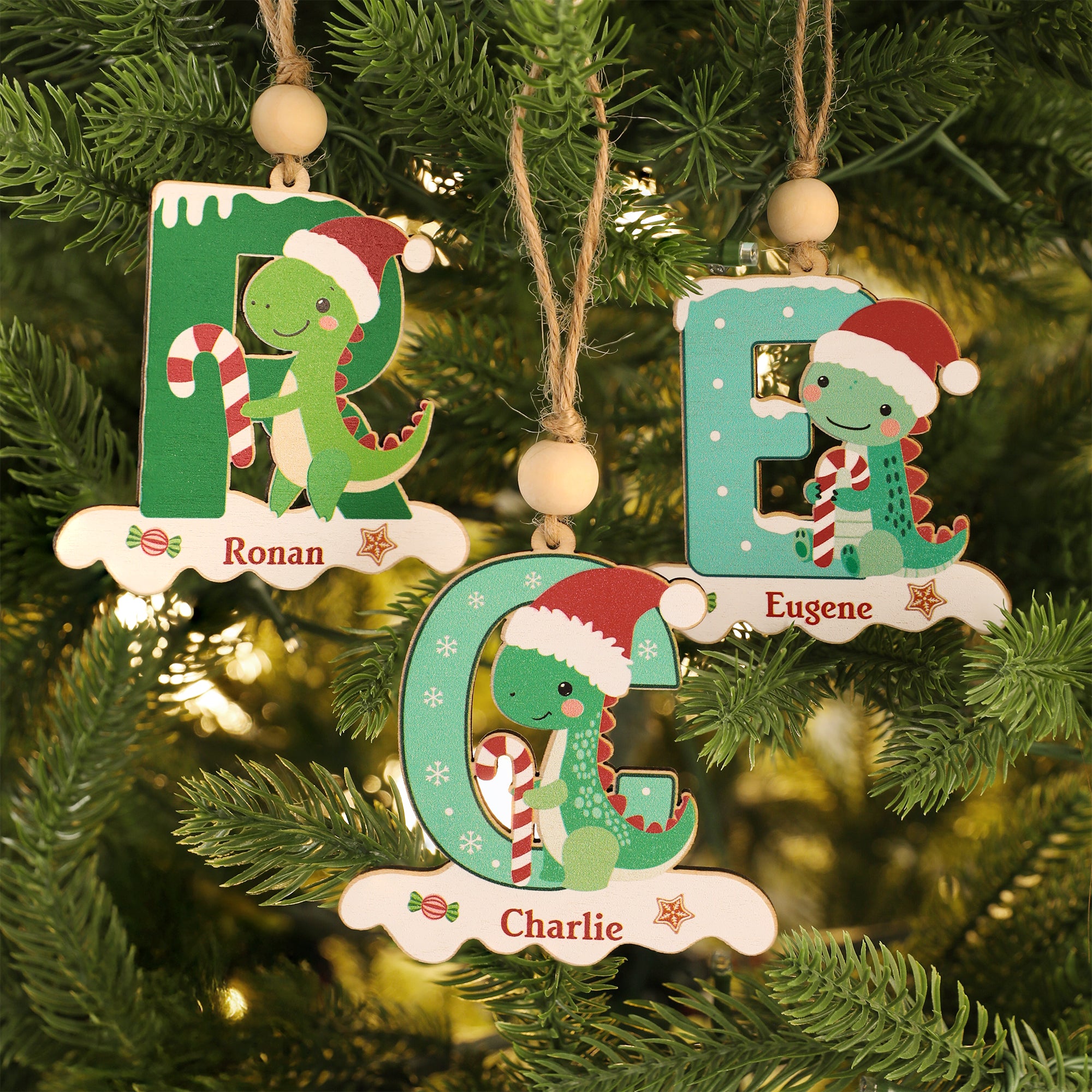 Gorro de Papá Noel personalizado Adorno de madera con iniciales de dinosaurio y nombre Decoración del hogar Regalo de Navidad para niños amantes de los dinosaurios