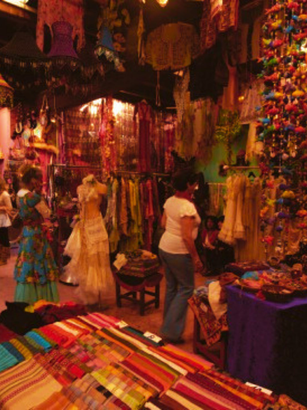 Las Dalias Night Market Ibiza Tour