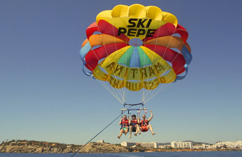 Parasailing Boat Cruise in Santa Eulària des Riu